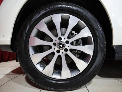 Used 2019 Mercedes-Benz GLS 450 4MATIC image 7