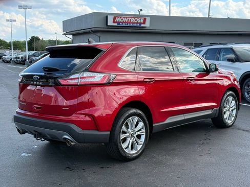 Used 2023 Ford Edge Titanium w/ Class II Trailer Tow Package AWD/4WD image 4