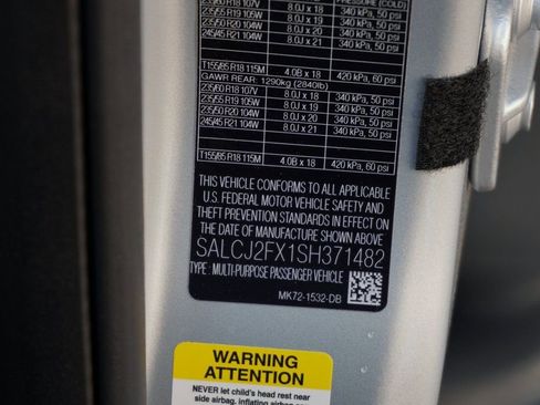 Used 2025 Land Rover Discovery Sport S AWD/4WD image 29