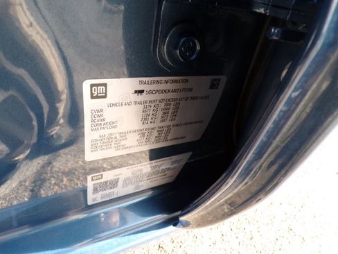 Used 2024 Chevrolet Silverado 1500 LT w/ Safety Package image 36