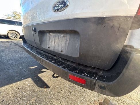 Used 2023 Ford Transit 350 XLT image 10