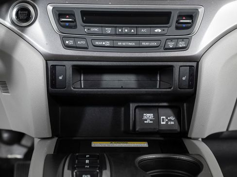 Used 2022 Honda Pilot Special Edition image 41