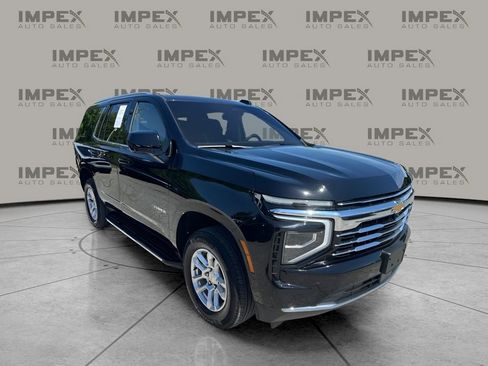 Used 2025 Chevrolet Tahoe LT AWD/4WD image 7