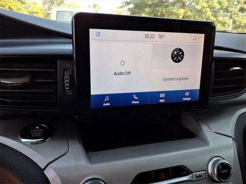 Used 2021 Ford Explorer XLT image 13
