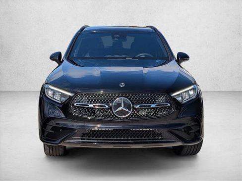 Certified 2026 Mercedes-Benz GLC 300 4MATIC image 2