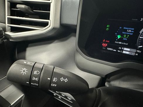 Used 2025 Toyota Tundra Platinum image 22