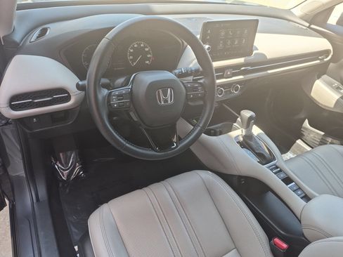 Used 2025 Honda HR-V EX-L image 10