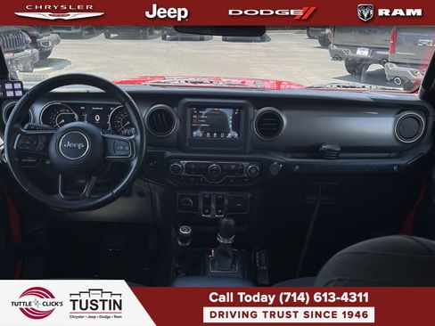 Used 2020 Jeep Wrangler Sport AWD/4WD image 12