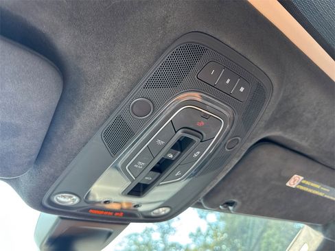 Used 2017 Audi Q7 3.0T Prestige image 31