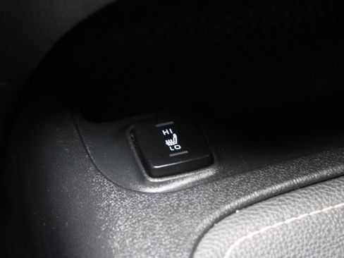 Used 2019 Toyota Corolla XSE image 15