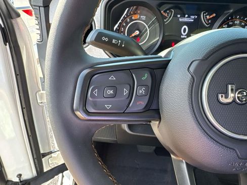 Used 2024 Jeep Wrangler Sport S image 22