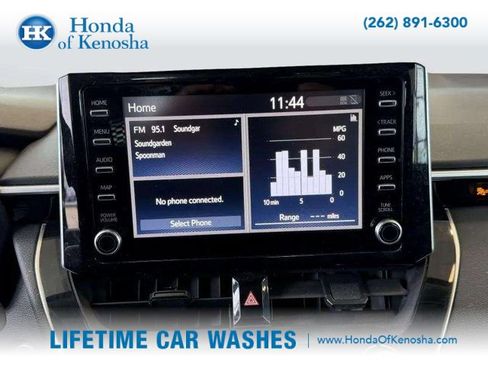 Used 2020 Toyota Corolla LE image 13