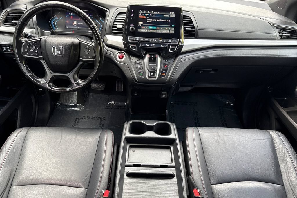 Used 2023 Honda Odyssey Sport image 9