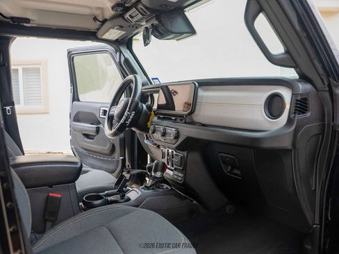 Used 2024 Jeep Wrangler Sport S AWD/4WD image 36