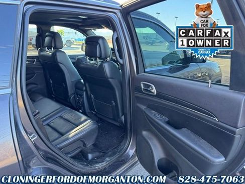 Used 2019 Jeep Grand Cherokee Limited w/ Trailer Tow Group IV image 17
