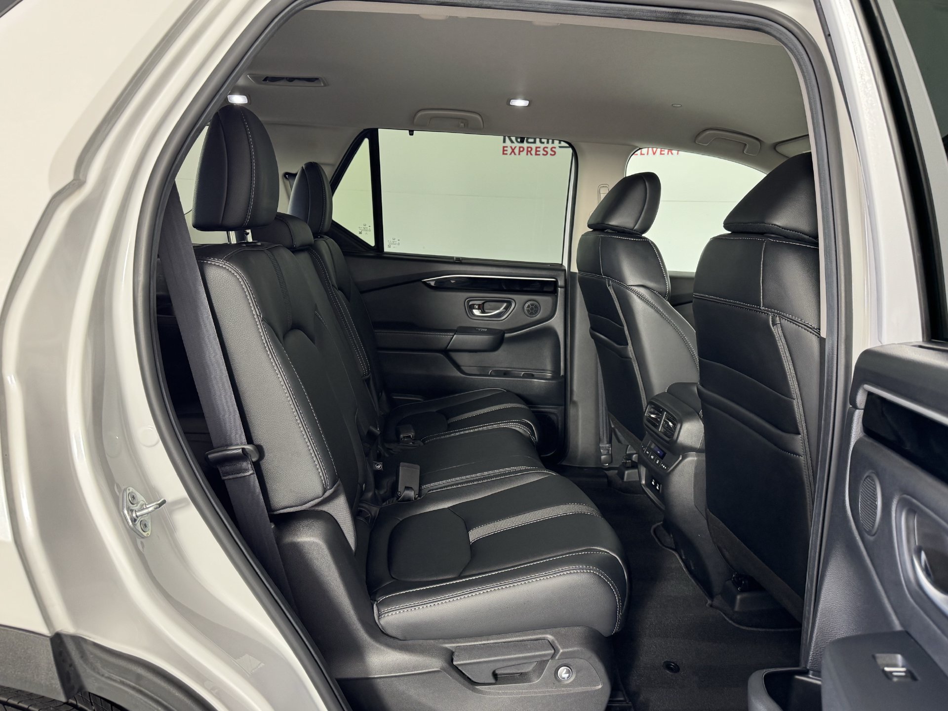 Used 2026 Honda Pilot EX-L image 18