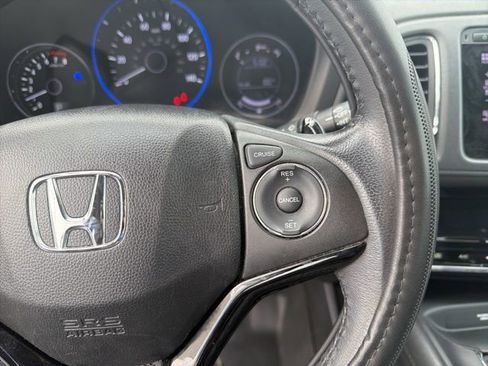 Used 2018 Honda HR-V EX-L image 22