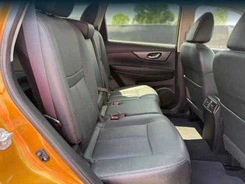 Used 2014 Nissan Rogue SL AWD/4WD image 20