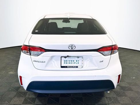 Certified 2024 Toyota Corolla LE image 7