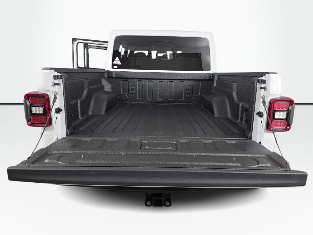 New 2026 Jeep Gladiator Sport AWD/4WD image 18