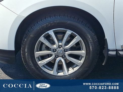 Used 2013 Nissan Pathfinder SL w/ SL Premium Pkg AWD/4WD image 8