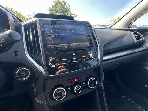 Used 2018 Subaru Crosstrek 2.0i Limited AWD/4WD image 14