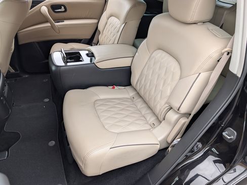 Used 2023 Nissan Armada Platinum w/ Captain's Chairs Package image 18