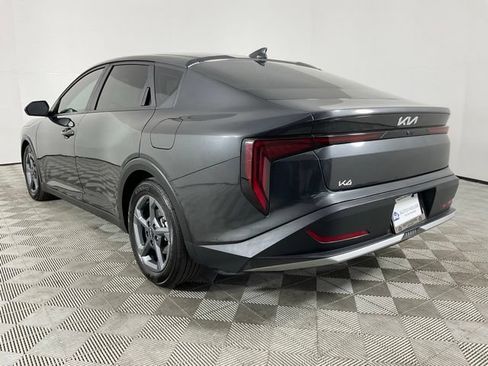Used 2025 Kia K4 FWD image 4