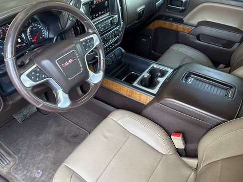 Used 2018 GMC Sierra 1500 SLT AWD/4WD image 9