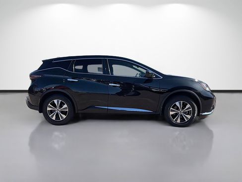 Used 2021 Nissan Murano S image 2