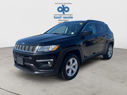Used 2020 Jeep Compass Latitude AWD/4WD image 2