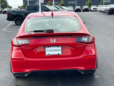 Used 2024 Honda Civic Sport image 4