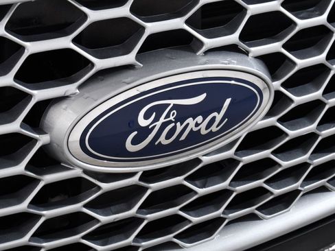 Used 2023 Ford Edge SEL w/ Convenience Package image 21