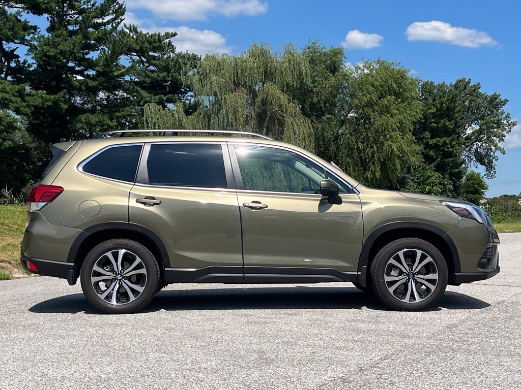 Used 2022 Subaru Forester Limited w/ Popular Package #3 AWD/4WD image 8
