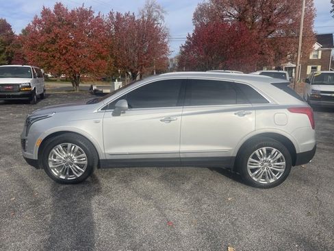 Used 2017 Cadillac XT5 Premium Luxury w/ Driver Assist Package image 8