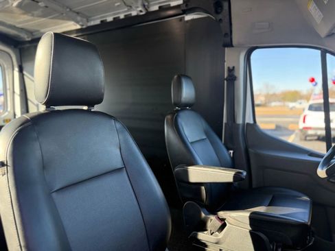 Used 2023 Ford Transit 250 Medium Roof w/ Load Area Protection Package image 36