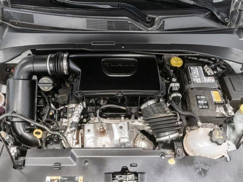 Certified 2025 Jeep Compass Limited AWD/4WD image 3
