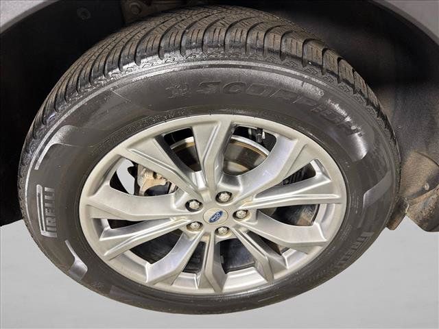 Used 2020 Ford Explorer Limited RWD image 18