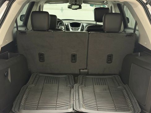 Certified 2017 Chevrolet Equinox Premier w/ Enhanced Convenience Package image 19