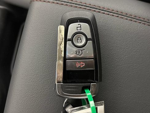 New 2026 Ford Explorer Active RWD image 34