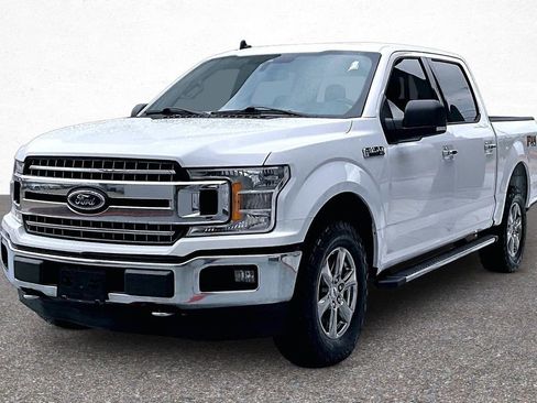 Used 2020 Ford F150 XLT w/ Equipment Group 302A Luxury image 4