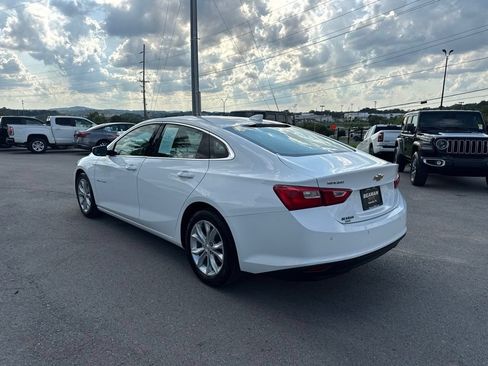 Used 2024 Chevrolet Malibu LT FWD image 5