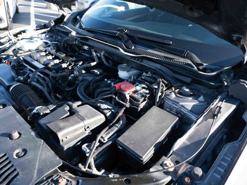 Used 2017 Honda Civic EX-T image 32