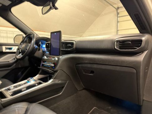 Used 2020 Ford Explorer ST w/ Premium Technology Package AWD/4WD image 52