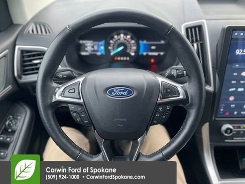 Used 2024 Ford Edge SEL image 23