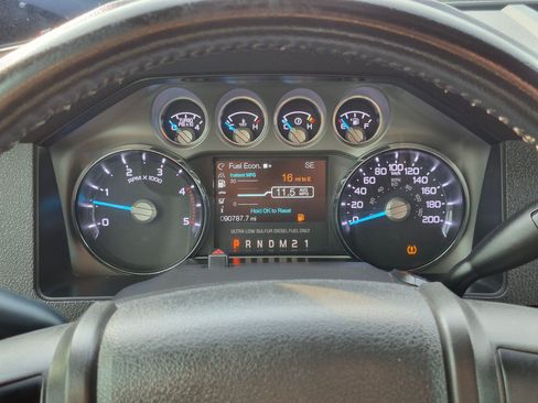 Used 2012 Ford F350 Lariat w/ FX4 4X4 Off-Road Pkg image 21