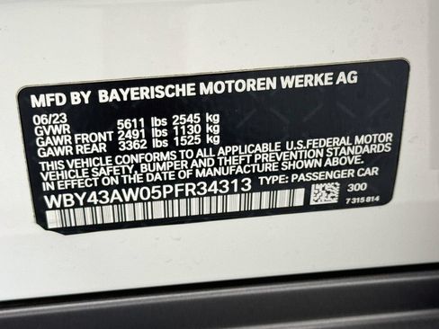 Used 2023 BMW i4 eDrive35 w/ Premium Package RWD image 34