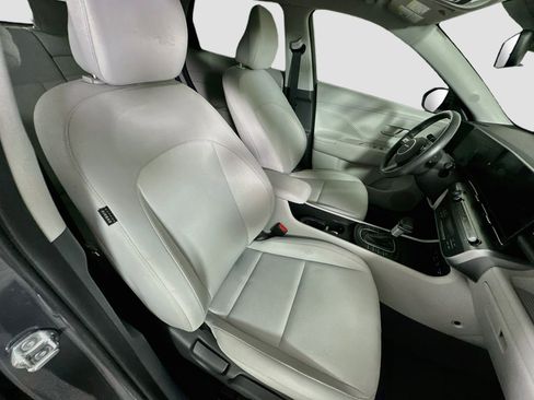 Used 2025 Hyundai Kona SEL FWD image 30