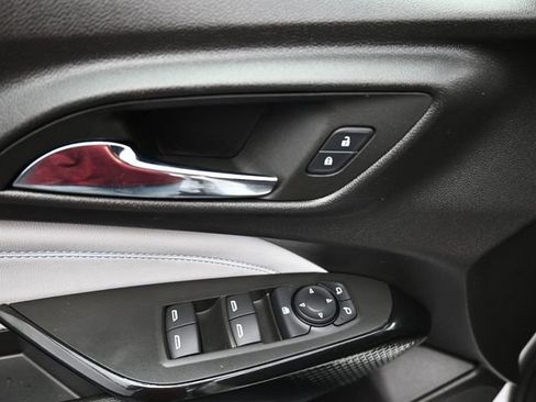 Used 2025 Chevrolet Trax LT image 13