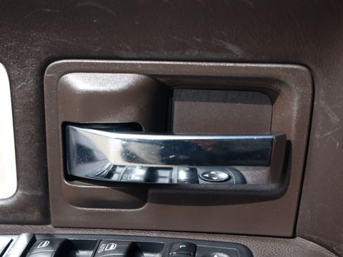 Used 2011 RAM 1500 Laramie Longhorn RWD image 46